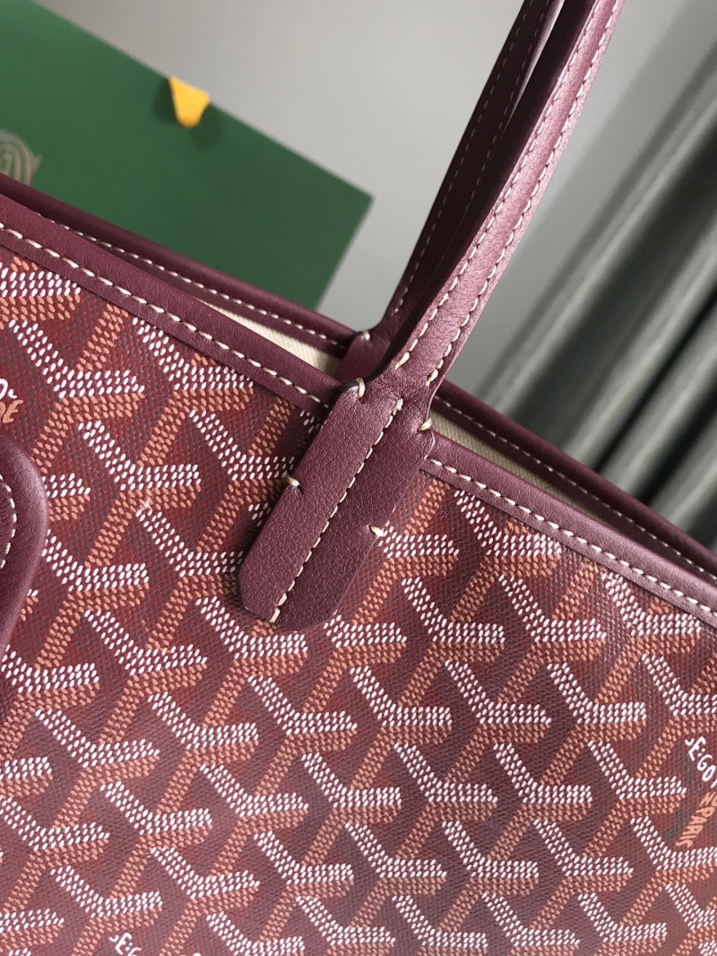 Goyard Pet Bags